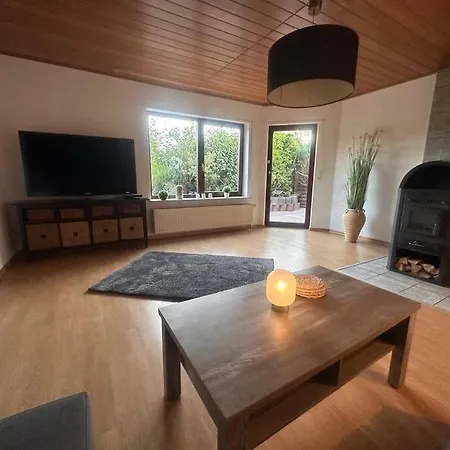 Apartment Elly 3 Km Zum Diemelradweg